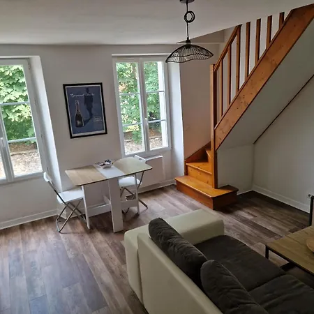 Duplex A Apartment *